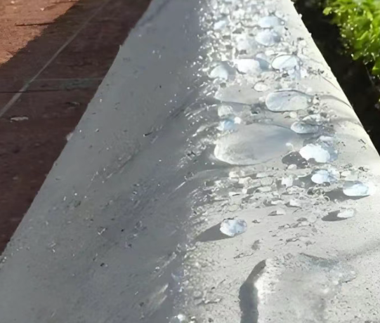 吴兴硅烷浸渍涂料在混凝土保护中的应用